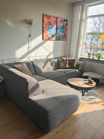 Gratis af te halen grijze hoekbank