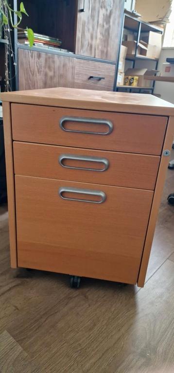 Archiefkast met 3 lades