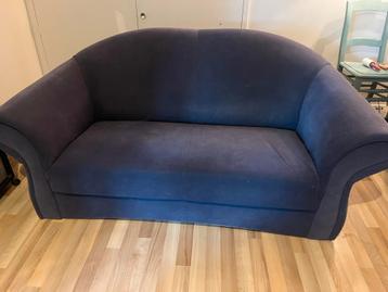 Blauwe velours tweezits bank