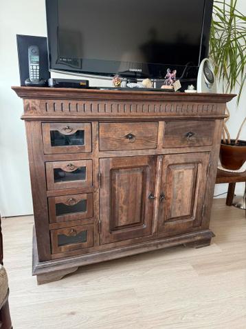 Tv-kast in mooie staat