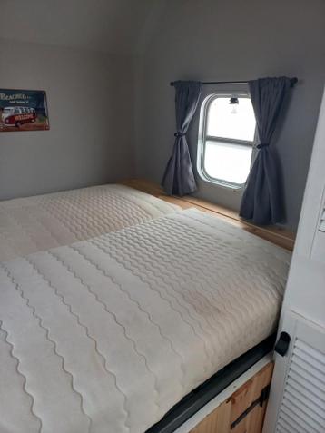 Gratis  2 matrassen 70x200