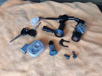 CONTACTSLOT SCOOTER-NIEUW-GRATIS OPHALEN