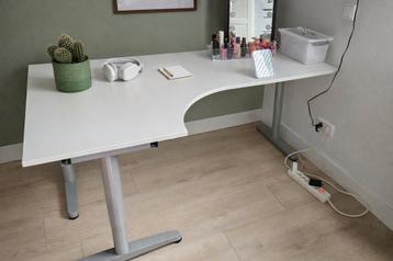Ikea Galant bureau wit, in hoogte verstelbaar