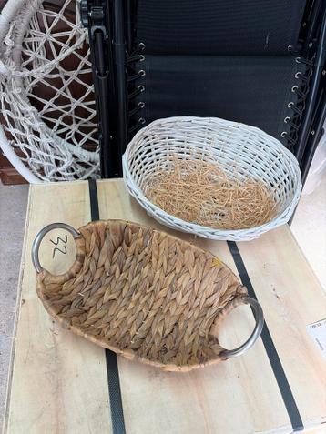 Set van 2 decoratieve mandjes