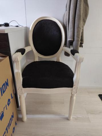 GRATIS Gezellige stoel