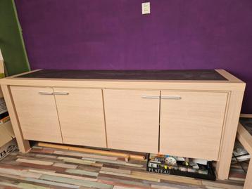 gratis ophalen dressoir moet dit weekend weg