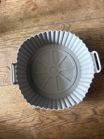 Siliconen airfryer bak (evt ruilen)