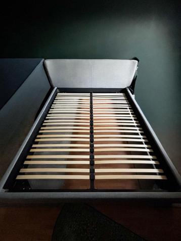 GRATIS bed 160x200 – Beliani PARIS – grijs