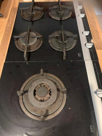 AEG Gaskookplaat met Wokbrander - Zwart Glas