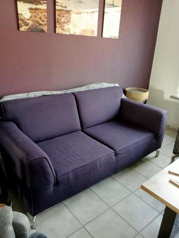 2x Paarse Tweepersoonsbanken, gratis af te halen