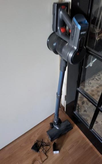 Nog nieuwe staande  stofzuiger 250,00