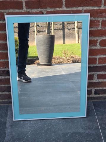 Stijlvolle spiegel 70x50 cm met blauwe rand