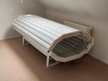 ZONNEBANK  MET HEMEL