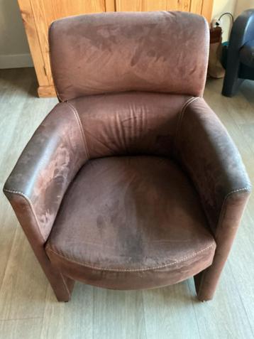 Bruine eetkamerstoelen op wieltjes(6 stuks)