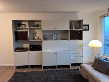 Graties ophalen Moderne kast