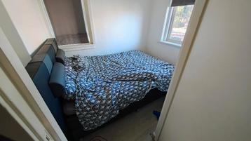 Gratis boxspring 140x200cm