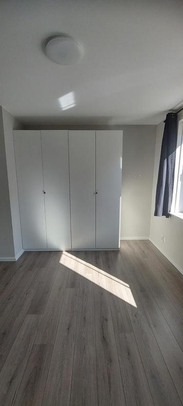 Gratis Ikea kast afhalen vóór zondag- 200x60x236 cm