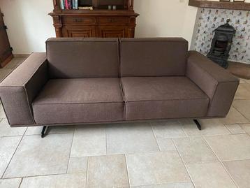 Comfortabele bruine stoffen bank - 210x90x78 cm