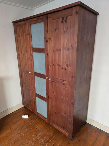 Kledingkast gratis afhalen!