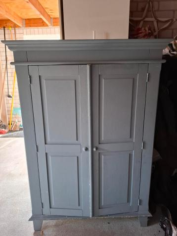 Gratis - grijze computerkast - 140x100x58 cm