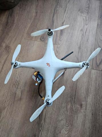 Oude DJI drone met toebehoren (zonder afstandsbediening)