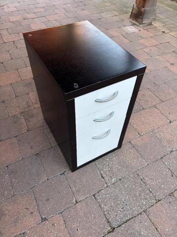 Ladekastje GRATIS op te halen