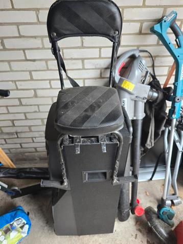 Stevig fietsstoeltje voor achterop, met rugleuning