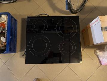 GRATIS Etna Inductie plaat, afhalen voor 1 grote doos Merci