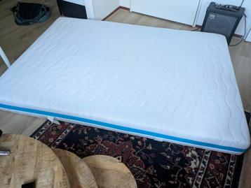 Matras 140x200 cm - Twijfelaar - goede staat