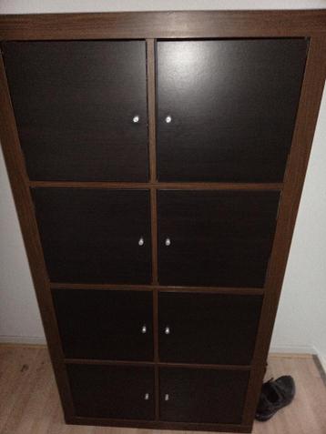 Gratis Ikea vakkenkast 2 x 4 + 8 inzet kastjes