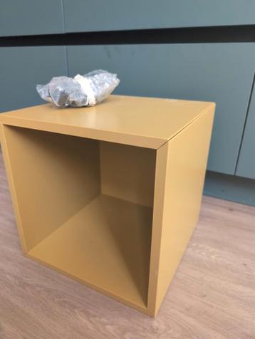 Gratis Ikea Eket kastje, diepe variant (geel)