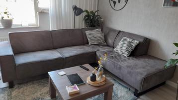 Hoekbank groen/grijs van kleur