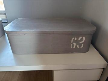 Houten kist met cijfers