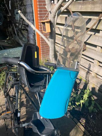 Bobike kinderzitje met gebruikssporen