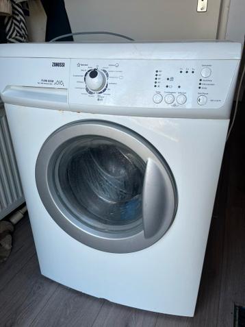 Zanussi wasmachine (gratis) zie omschrijving