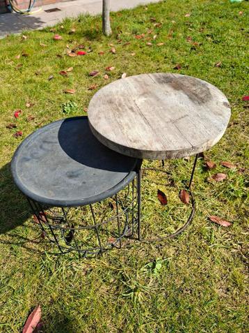 Set van 2 bijzettafels