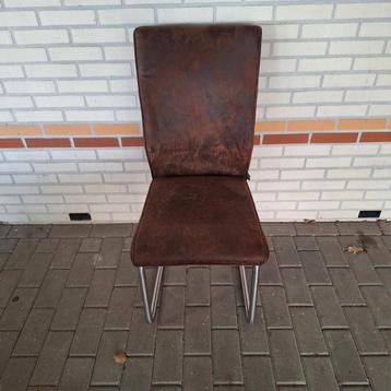 1 Gratis! Henders en Hazel eetkamerstoel