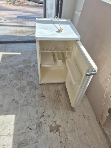 Tafelmodel koelkast, gratis af te halen