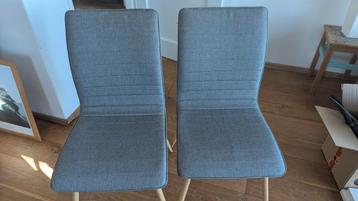 2 eet tafel stoelen