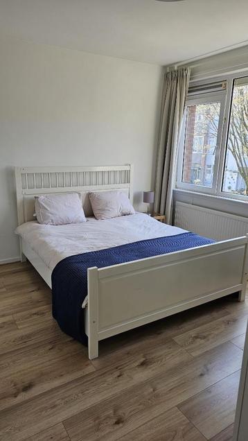 GRATIS OPHALEN: Hemnes IKEA bed 160 x 200 cm + lattenbodems