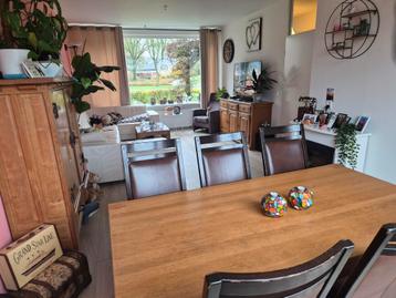 Eikenhouten eettafel met 6 stoelen GRATIS  GRATIS GRATIS