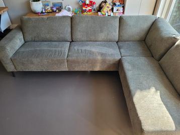 Hoekbank  bijna GRATIS zie omschrijving