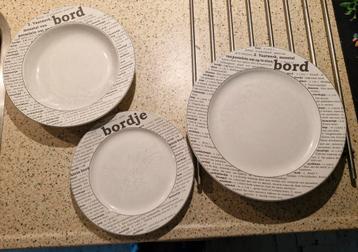 Eetservies met tekst