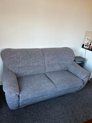 Grijze tweezitsbank, ( 2,5 zits)