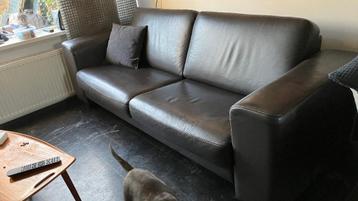 Leren bank heel donker bruin