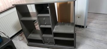 Gratis stereo kast - 134x120x58 cm
