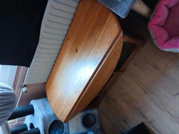 Houten salontafel met inklapbaar blad