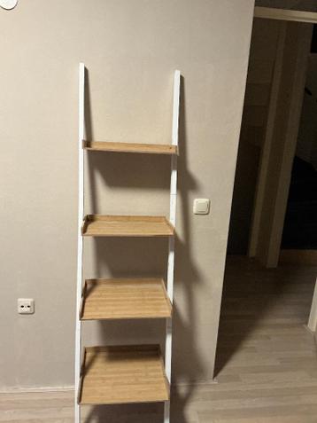 Etagère
