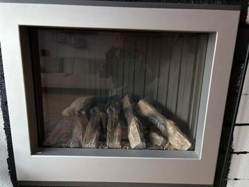 DRU Inbouwhaard met houtblokken