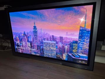 Plasma TV 42 inch Hitachi 42PD5300E